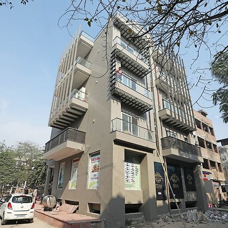 Oyo 11071 Hotel Tisya Δελχί Εξωτερικό φωτογραφία