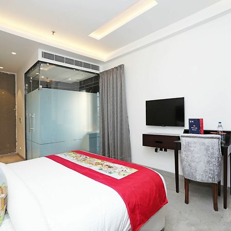 Oyo 11071 Hotel Tisya Δελχί Εξωτερικό φωτογραφία