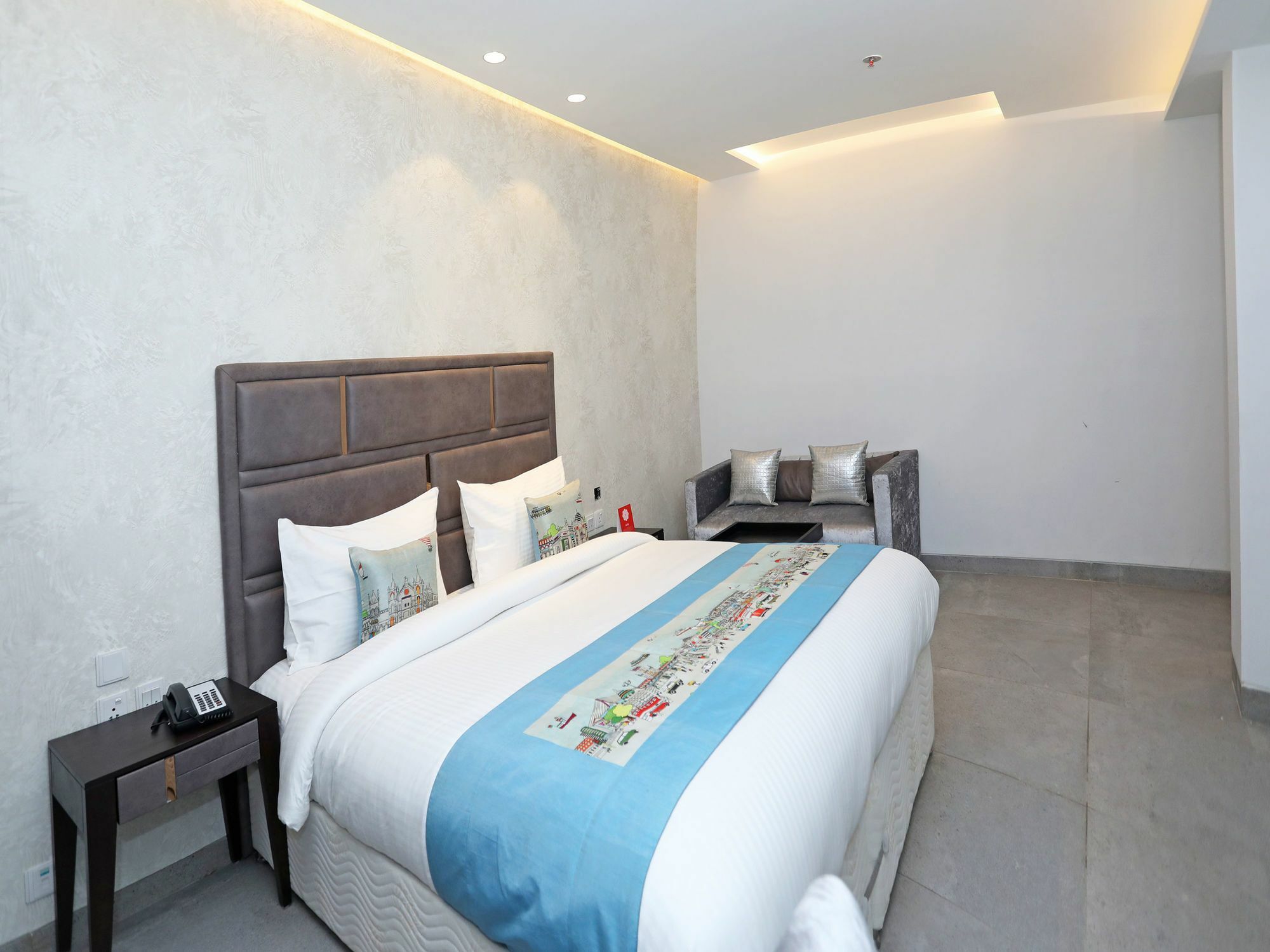 Oyo 11071 Hotel Tisya Δελχί Εξωτερικό φωτογραφία